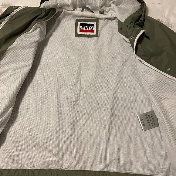 Levi's Retro Hooded Rain Jacket - women's large - Picture 6 of 9